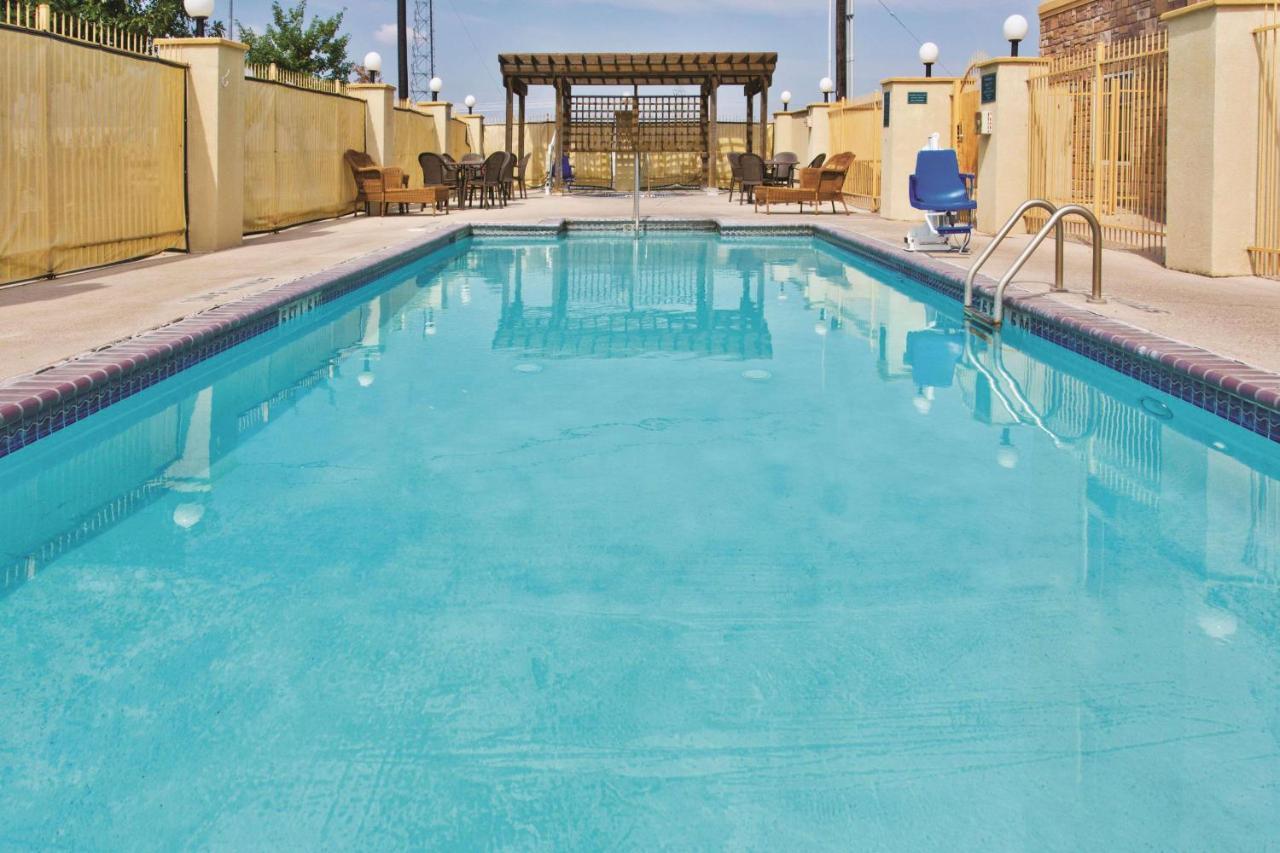La Quinta Inn And Suites By Wyndham - Schertz Εξωτερικό φωτογραφία