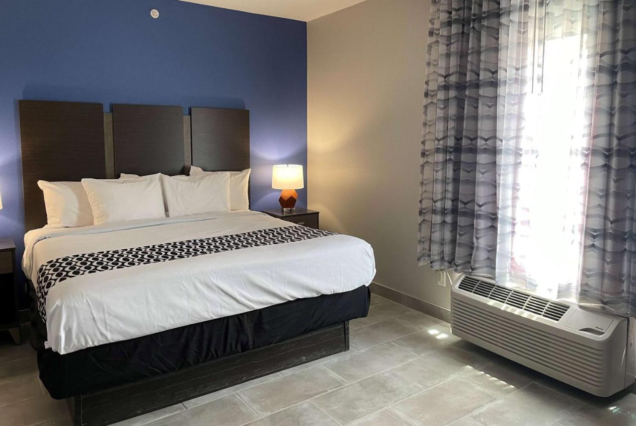 La Quinta Inn And Suites By Wyndham - Schertz Εξωτερικό φωτογραφία